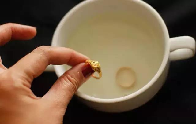 黃金戒指清洗