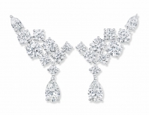 海瑞溫斯頓Harry Winston 推出 Sparkling Cluster 珠寶：散落的星辰