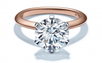 蒂芙尼Tiffany 推出玫瑰金版「Tiffany Setting」六爪鑲嵌鉆戒
