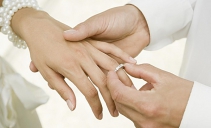 結婚戒指怎么買比較劃算