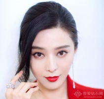 范冰冰佩戴戴比爾斯珠寶出席“星光大賞”